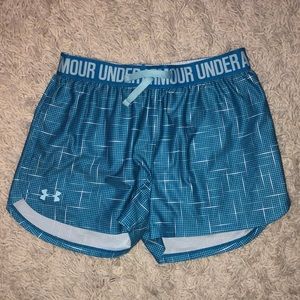 Youth Large Under Armour Blue sShorts